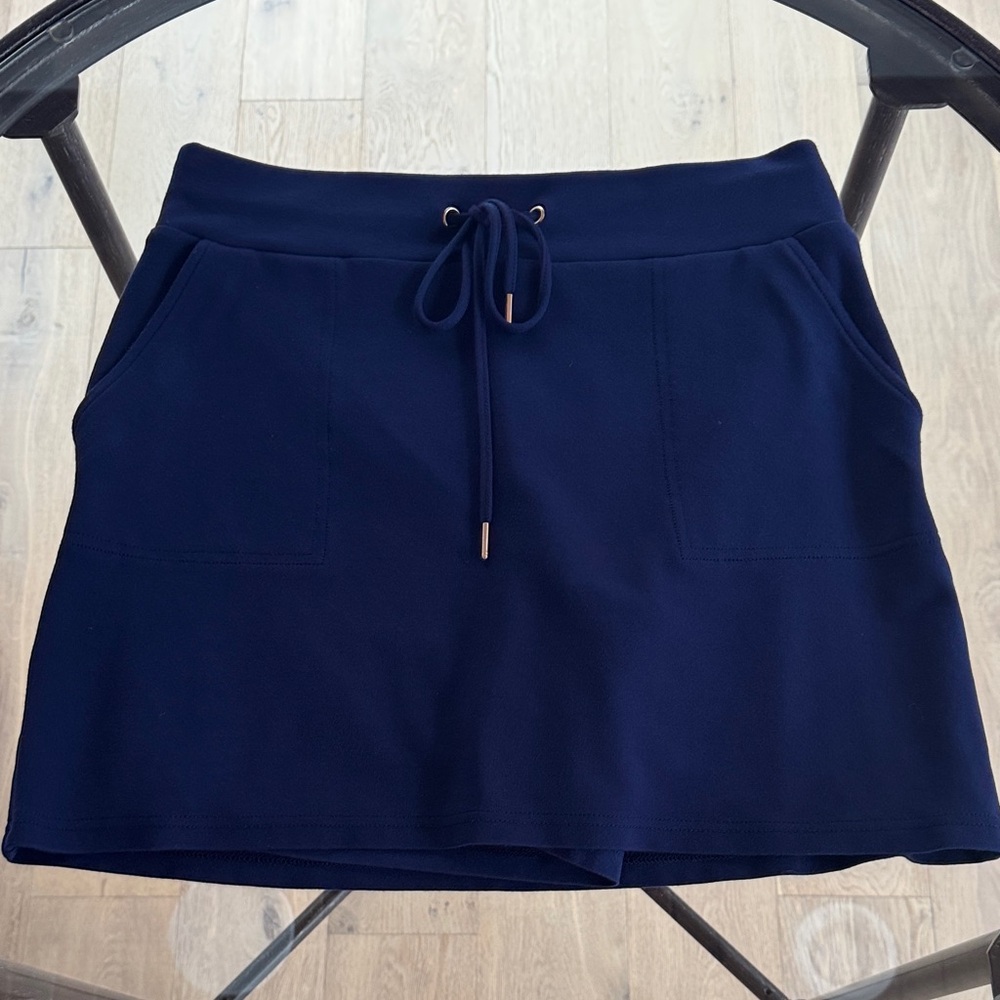 Jones New York Navy Mini Skirt/Skort with Pockets